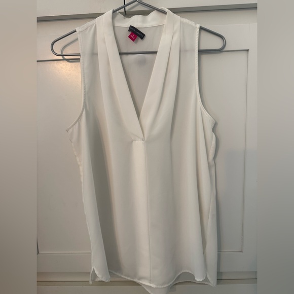 Vince Camuto Tops - Vince Camuto Ivory Sleeveless Blouse